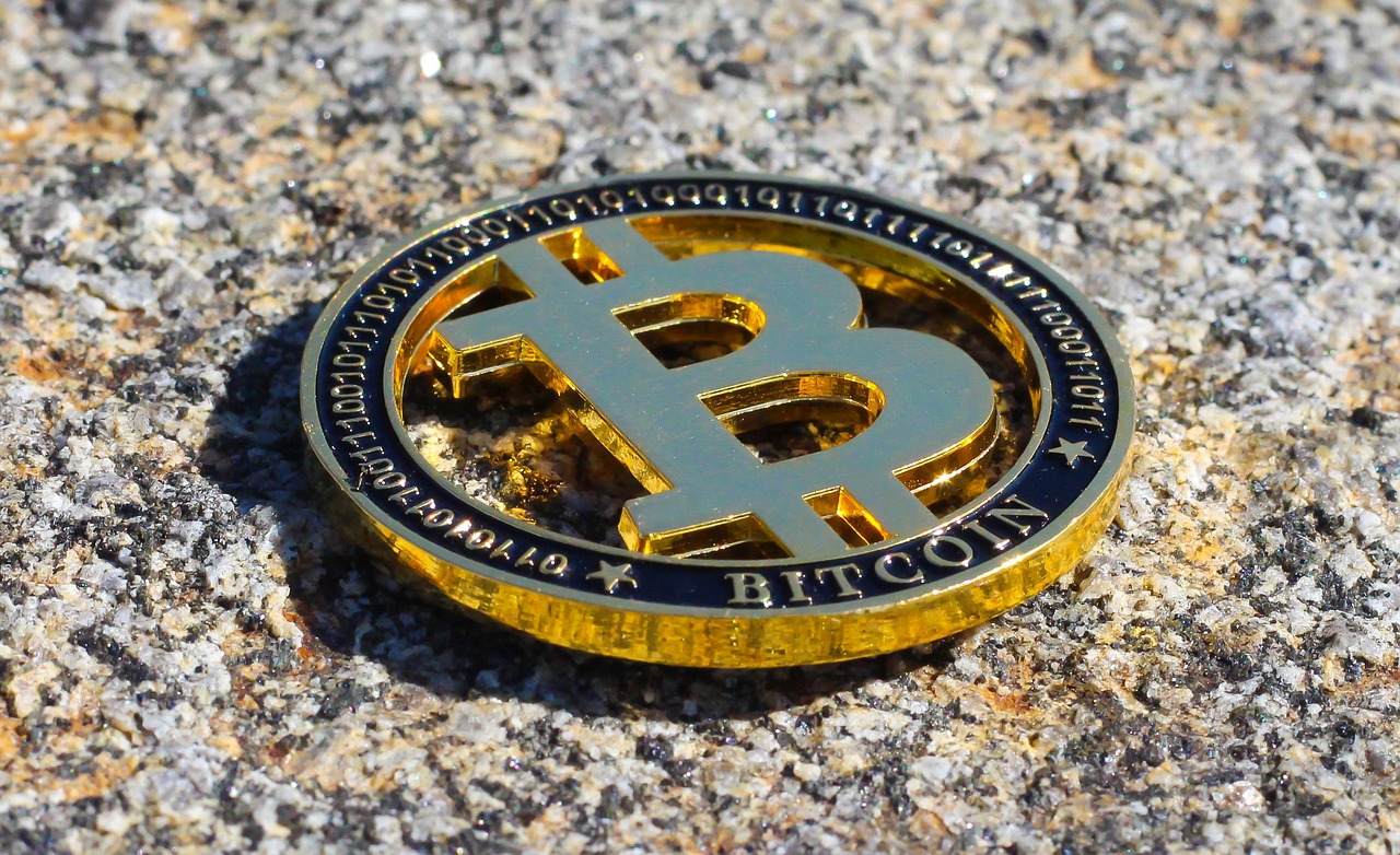 bitcoin, currency, cryptocurrency, crypto, coin, finance, money, brown money, brown finance, bitcoin, cryptocurrency, crypto, crypto, crypto, crypto, crypto