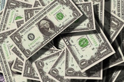 dollars, currency, money, us dollars, franklin, benjamin franklin, banknote, finance, wealth, bills, cash, savings, money, money, money, money, money